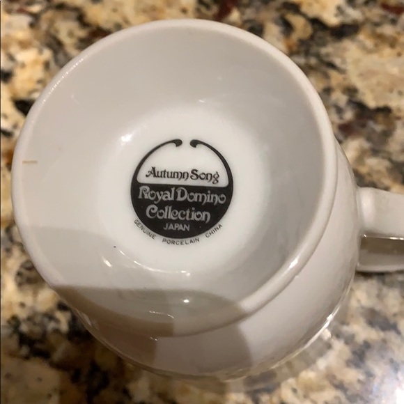 Japan Autumn Song Royal Domino coffee cup & saucer - Picture 6 of 8